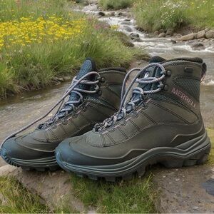 Merrell Women’s Thermo Chill Mid Waterproof Shoes